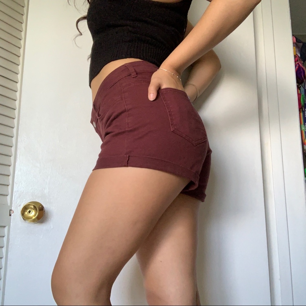 Mid Rise Shorts - Picture 3 of 4